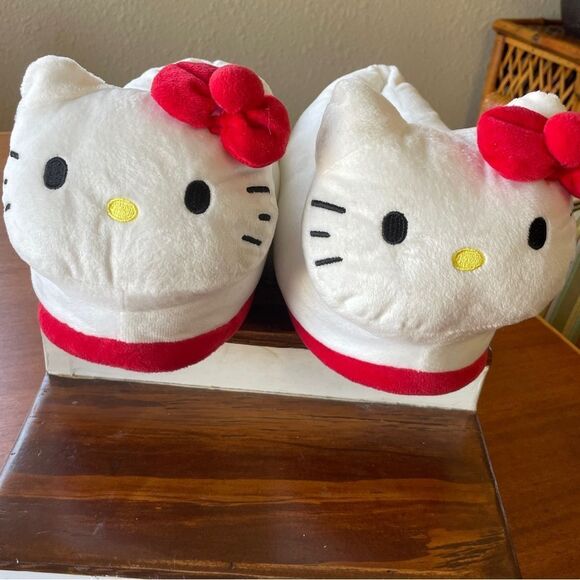 Hello Kitty Plush Slippers White Red Size L-XL - Picture 7 of 11